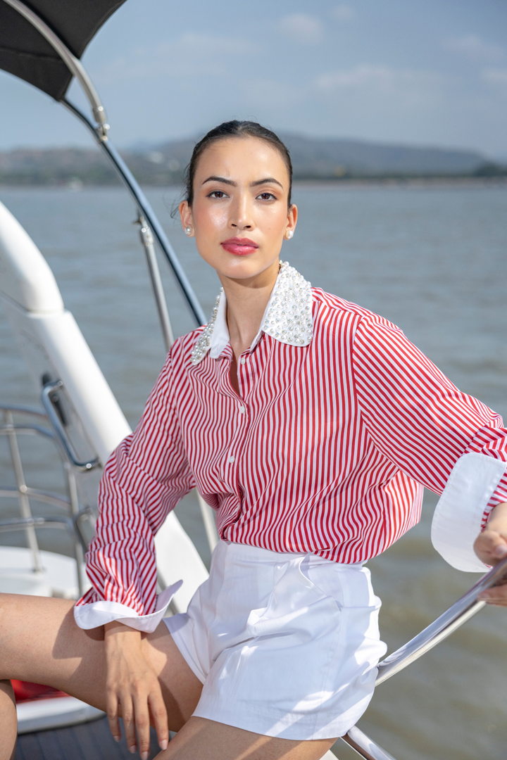 Red Stripe Crystal Pearl Collar Shirt