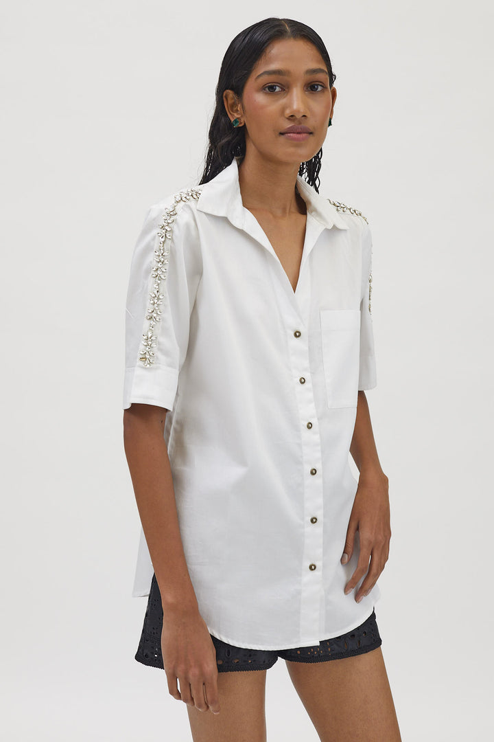 White Monochrome Flower Crystal Ribbon Shirt