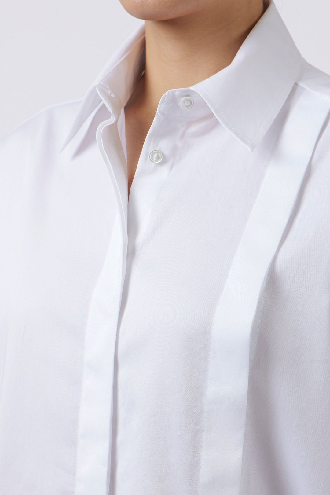 WHITE SYMMETRY SHIRT