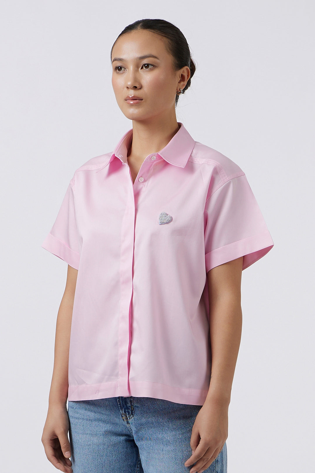 PEARL HEART PASTEL PINK CROP SHIRT