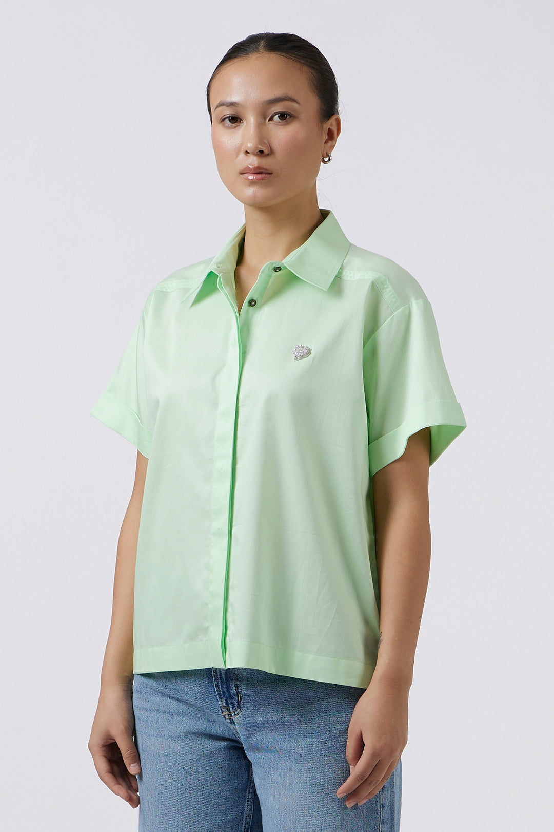 PEARL HEART LIME GREEN CROP SHIRT